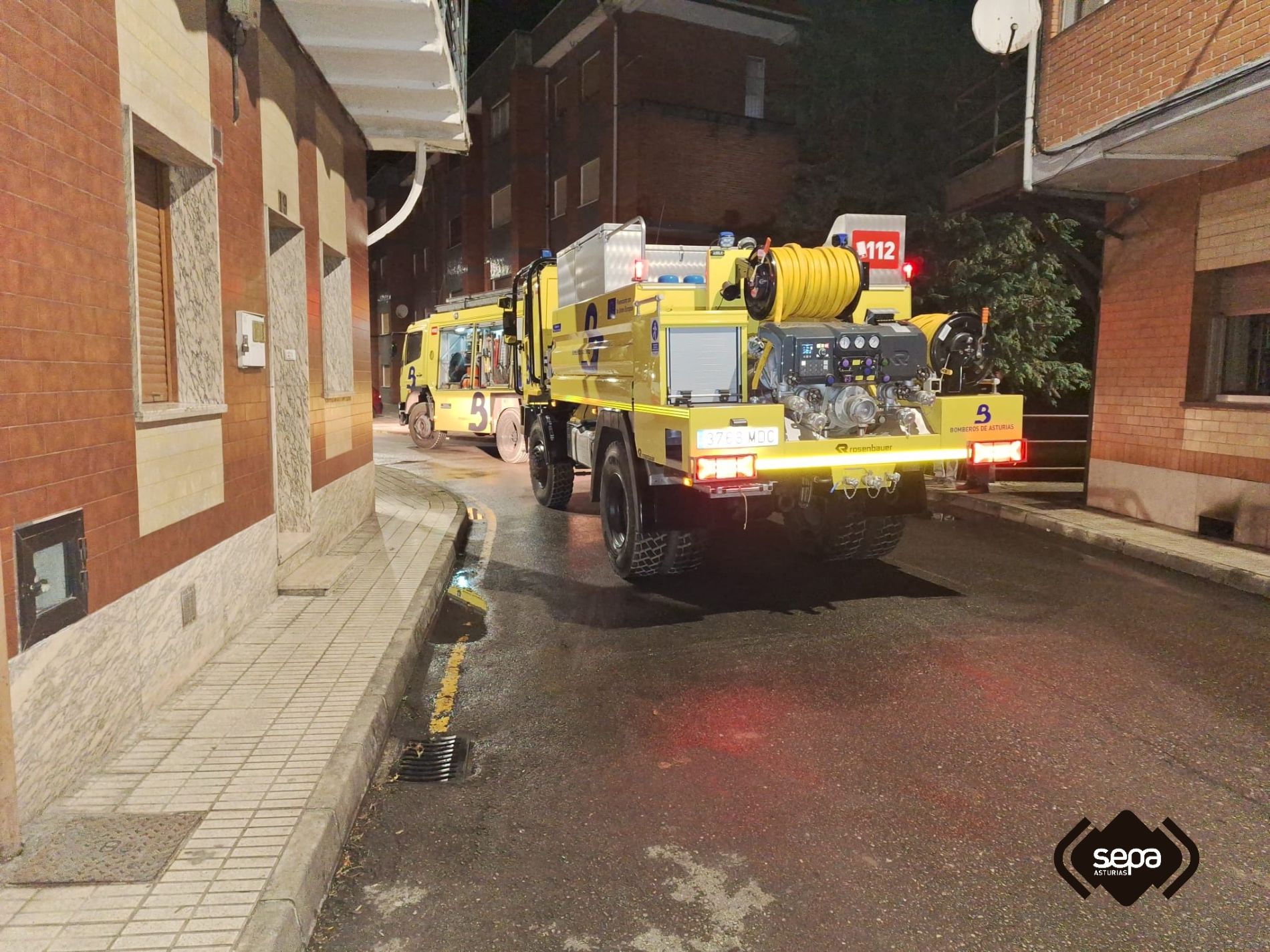 Los bomberos en el lugar